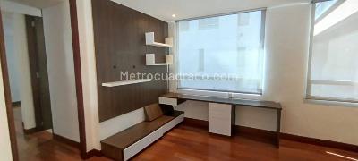 Apartamento de 3 alcobas en venta en Chico Norte Iii, Bogotá, 159 m² · foto 7 de 20