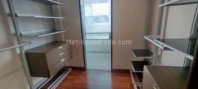Apartamento de 3 alcobas en venta en Chico Norte Iii, Bogotá, 159 m² · foto 15 de 20