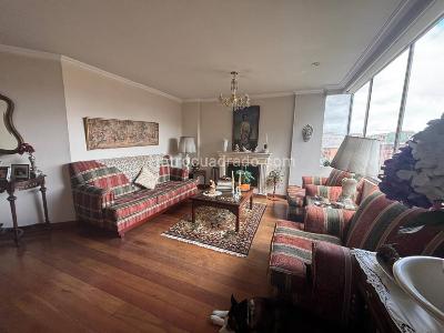 Apartamento en venta en Chico Navarra, Bogotá · foto 3 de 15