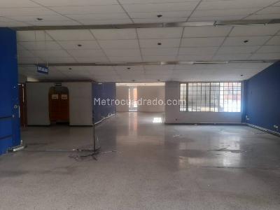Casa de 2 alcobas en venta en Santa Paula, Bogotá, 595 m² · foto 1 de 19