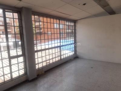 Casa de 2 alcobas en venta en Santa Paula, Bogotá, 595 m² · foto 2 de 19