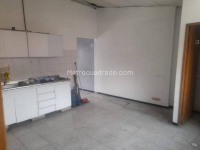 Casa de 2 alcobas en venta en Santa Paula, Bogotá, 595 m² · foto 3 de 19