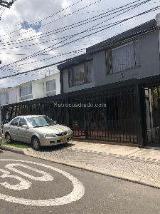 Casa en venta en Quirinal, Bogotá · foto 2 de 20