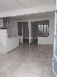 Casa de 5 alcobas en venta en Autopista Muzu, Bogotá, 198 m² · foto 8 de 20