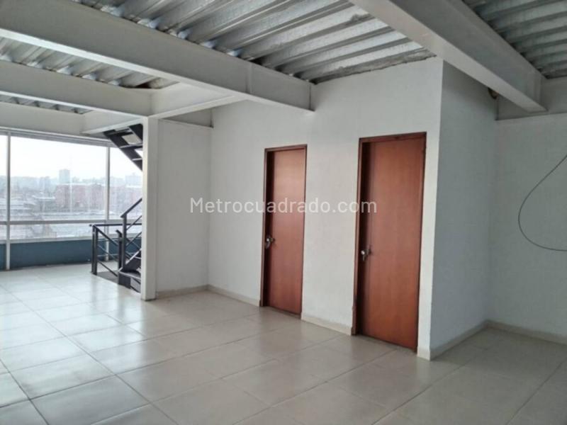 Edificio de Apartamentos en Arriendo, Granada Norte, Bogotá D.C. - Widok 2