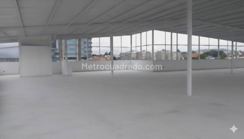 Edificio de Apartamentos en Arriendo, Granada Norte, Bogotá D.C. - Widok 5