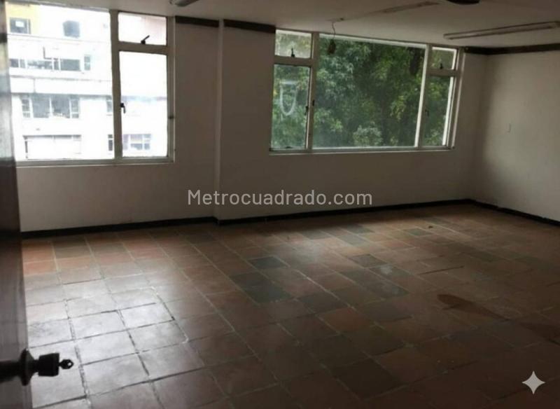 Edificio de Apartamentos en Arriendo, El Lago, Bogotá D.C. - Widok 2