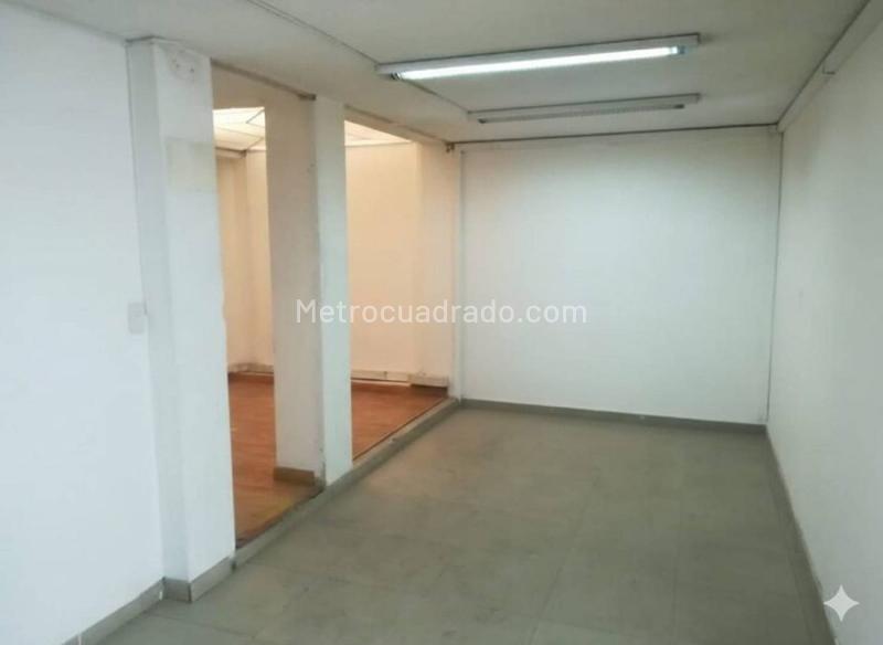 Edificio de Apartamentos en Arriendo, El Lago, Bogotá D.C. - Widok 5