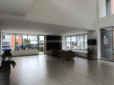 Apartamento de 2 alcobas en venta en Lago De Suba, Bogotá, 41 m² · foto 3 de 16
