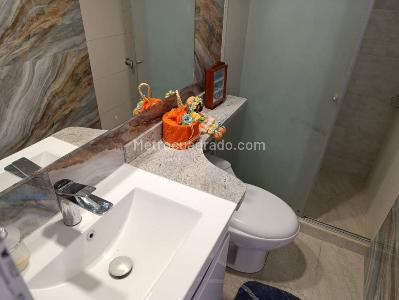 Apartamento de 2 alcobas en venta en Lago De Suba, Bogotá, 41 m² · foto 8 de 16