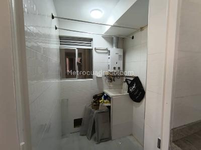 Apartamento de 2 alcobas en venta en Lago De Suba, Bogotá, 41 m² · foto 10 de 16