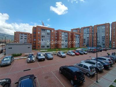 Apartamento de 2 alcobas en venta en Lago De Suba, Bogotá, 41 m² · foto 15 de 16