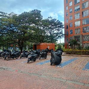 Apartamento de 3 alcobas en arriendo en Bosa Nova, Bogotá, 45 m² · foto 12 de 14