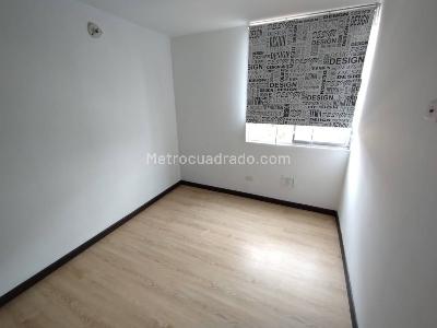 Apartamento en venta en Gran Granada, Bogotá · foto 10 de 17