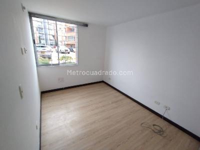 Apartamento en venta en Gran Granada, Bogotá · foto 14 de 17