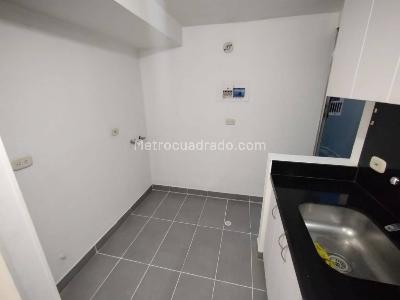 Apartamento en venta en Gran Granada, Bogotá · foto 6 de 17
