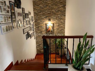 Casa de 4 alcobas en venta en Ciudad Jardin, Cali, 240 m² · foto 9 de 20