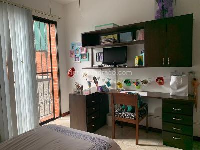 Casa de 4 alcobas en venta en Ciudad Jardin, Cali, 240 m² · foto 15 de 20
