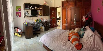 Casa de 4 alcobas en venta en Ciudad Jardin, Cali, 240 m² · foto 17 de 20