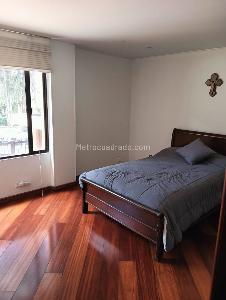 Apartamento de 3 alcobas en venta en Usaquen Santa Barbara, Bogotá, 144 m² · foto 15 de 20