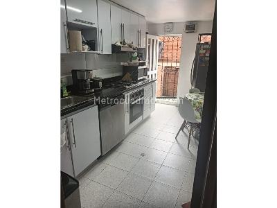 Apartamento en venta en Santa Ana Oriental, Bogotá · foto 8 de 20