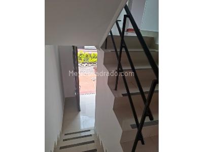 Casa de 3 alcobas en venta en Cedro Golf, Bogotá, 161 m² · foto 4 de 20