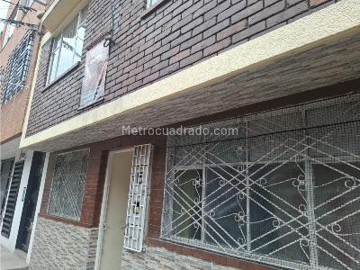 Casa de 5 alcobas en venta en La Florida, Bogotá, 300 m² · foto 2 de 20
