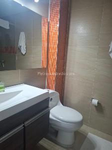 Apartamento de 3 alcobas en venta en Chico Navarra, Bogotá, 130 m² · foto 15 de 20
