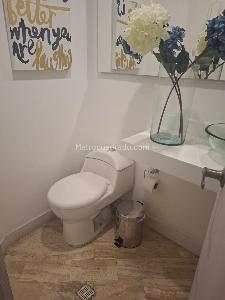 Apartamento de 3 alcobas en venta en Chico Navarra, Bogotá, 130 m² · foto 2 de 20
