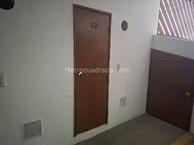 Apartamento de 3 alcobas en venta en Chico Navarra, Bogotá, 130 m² · foto 20 de 20
