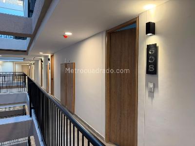 Apartamento en arriendo en Pasadena, Bogotá · foto 2 de 16
