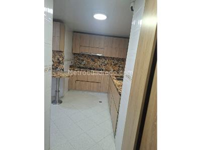 Apartamento de 4 alcobas en venta en San Patricio, Bogotá, 204 m² · foto 4 de 20