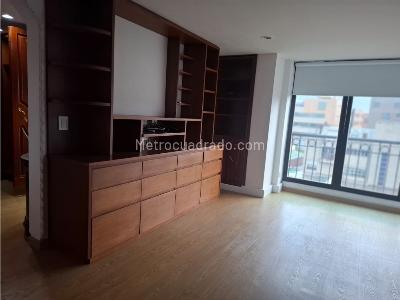 Apartamento de 4 alcobas en venta en San Patricio, Bogotá, 204 m² · foto 9 de 20