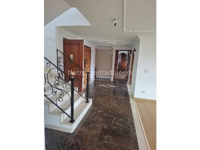 Apartamento de 4 alcobas en venta en San Patricio, Bogotá, 204 m² · foto 10 de 20