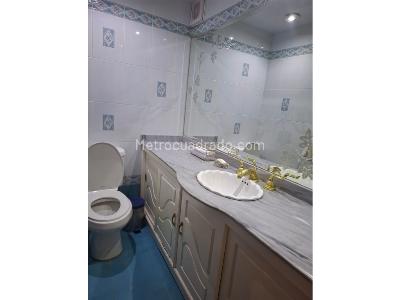 Apartamento de 4 alcobas en venta en San Patricio, Bogotá, 204 m² · foto 15 de 20
