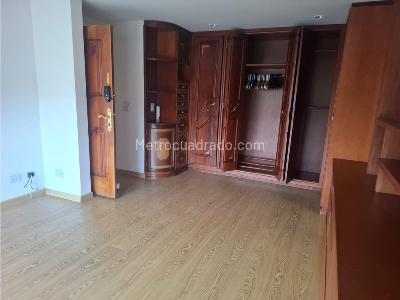 Apartamento de 4 alcobas en venta en San Patricio, Bogotá, 204 m² · foto 17 de 20