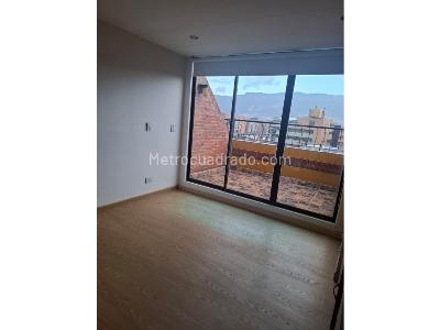 Apartamento de 4 alcobas en venta en San Patricio, Bogotá, 204 m² · foto 19 de 20