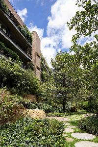 Apartamento de 2 alcobas en arriendo en Rosales Bella Vista, Bogotá, 212 m² · foto 2 de 15