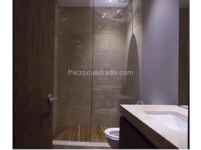 Casa de 3 alcobas en venta en Chico, Bogotá, 435 m² · foto 11 de 20