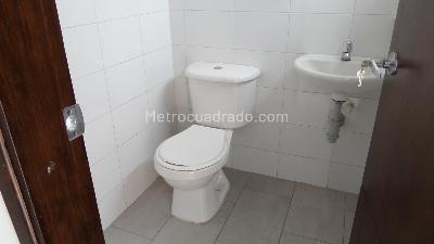 Casa de 4 alcobas en venta en Niza Sur, Bogotá, 418 m² · foto 13 de 20