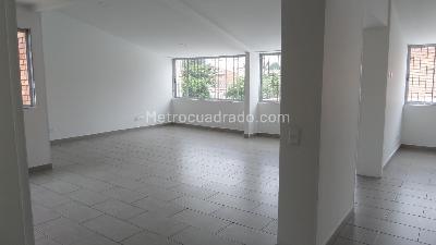 Casa de 4 alcobas en venta en Niza Sur, Bogotá, 418 m² · foto 15 de 20