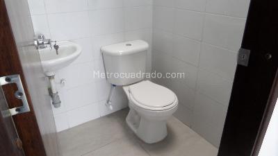 Casa de 4 alcobas en venta en Niza Sur, Bogotá, 418 m² · foto 3 de 20