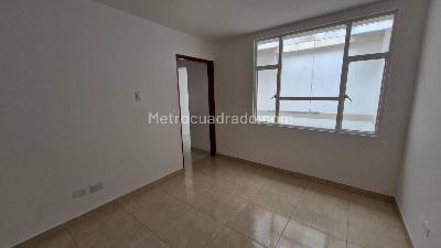 Casa de 5 alcobas en venta en Toberin, Bogotá, 348 m² · foto 11 de 20