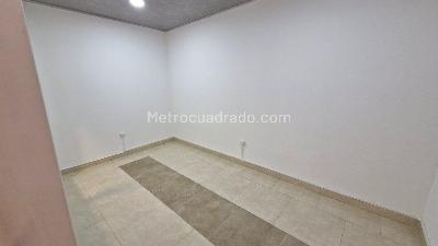 Casa de 5 alcobas en venta en Toberin, Bogotá, 348 m² · foto 13 de 20