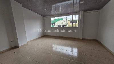 Casa de 5 alcobas en venta en Toberin, Bogotá, 348 m² · foto 3 de 20