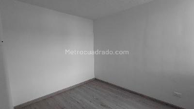 Apartamento de 2 alcobas en venta en Los Martires, Bogotá, 39 m² · foto 10 de 14