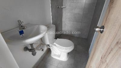 Apartamento de 2 alcobas en venta en Los Martires, Bogotá, 39 m² · foto 8 de 14