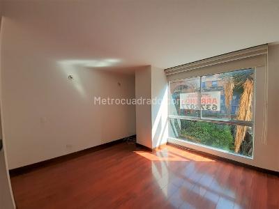 Apartamento en venta en Pardo Rubio, Bogotá · foto 5 de 11