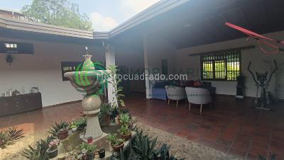 Casa de 4 alcobas en venta en Lagos Del Cacique, Bucaramanga, 300 m² · foto 18 de 20
