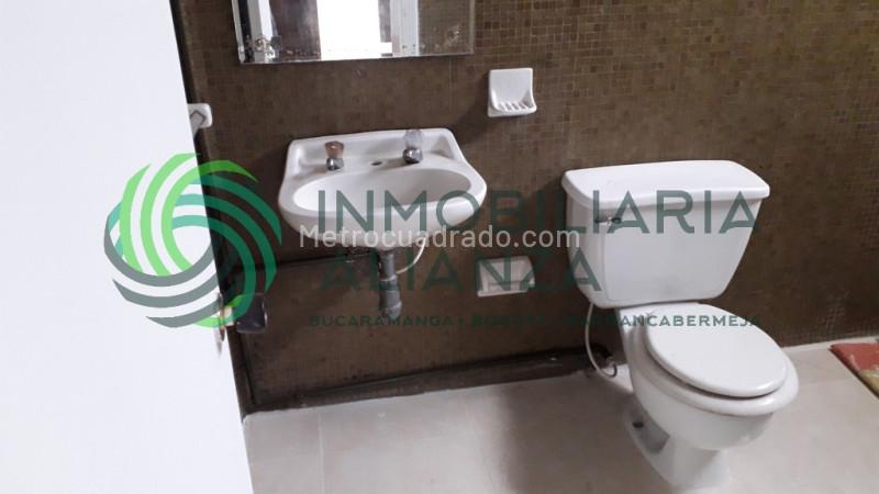 Oficina en Arriendo, Centro, Bucaramanga - Mehr